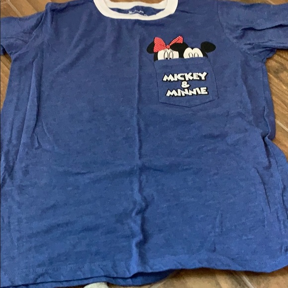 Disney shirt - Picture 5 of 5